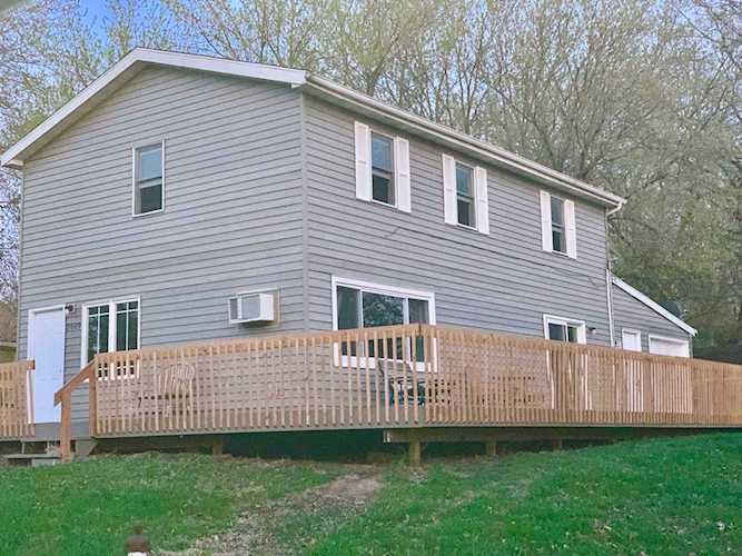 2609 Indian Trl Mchenry, IL 60051