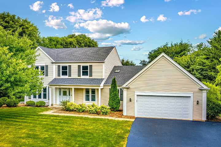 934 Appaloosa Ct Sleepy Hollow, IL 60118