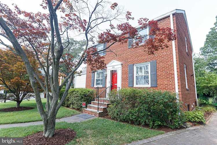 305 Galveston St Arlington, VA 22203