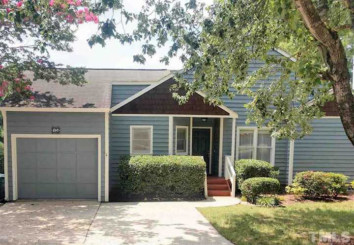 15 Hearthwood Circle Durham, NC 27713