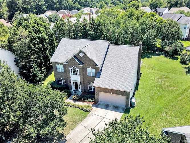 6107 Tesh Ct Charlotte, NC 28269