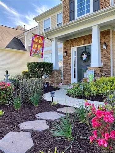 1557 NW Duckhorn St Concord, NC 28027