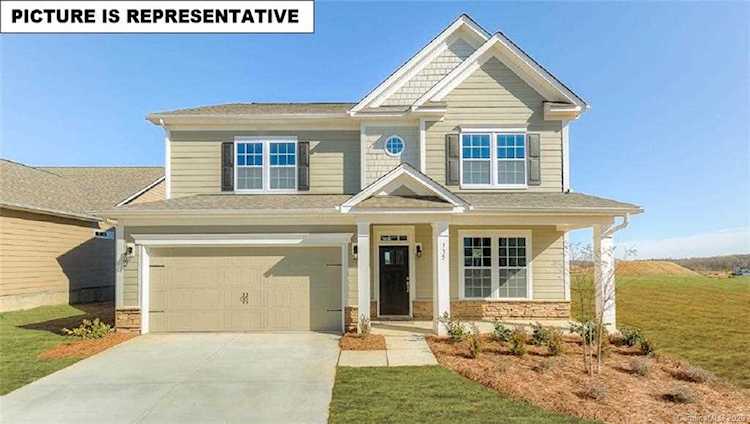 102 Stock Ln Mooresville, NC 28115