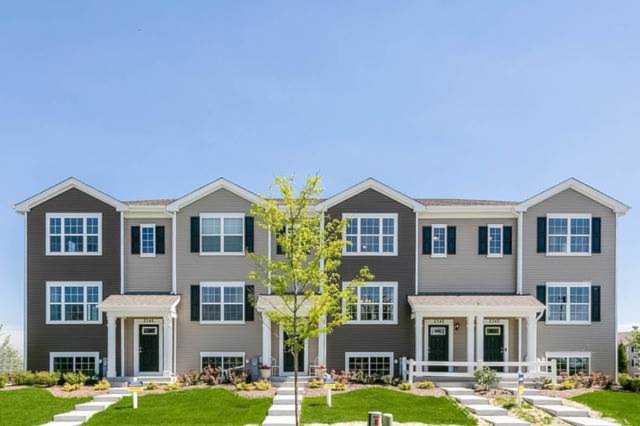 2472 Bella Dr #2575 Pingree Grove, IL 60140
