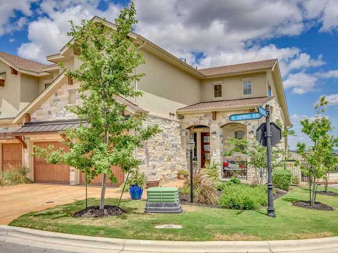 136 Cartwheel Bnd #70 Austin, TX 78738