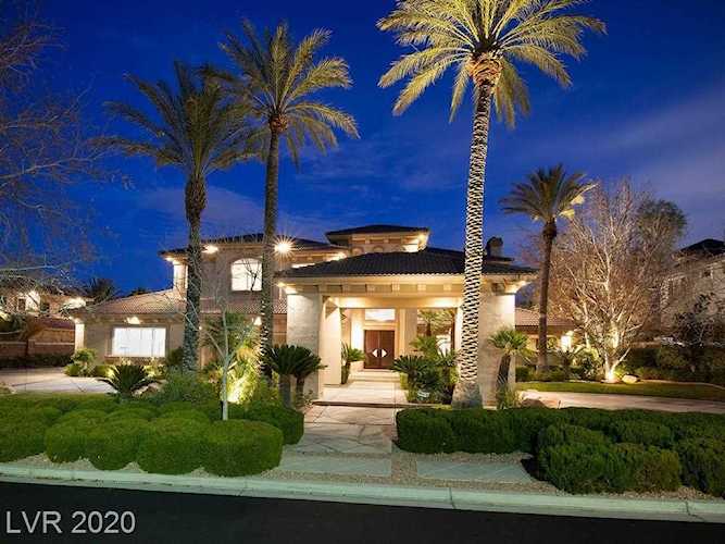 2312 Pearl Crest St Las Vegas, NV 89134