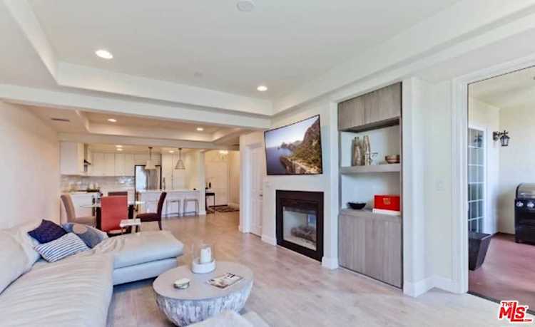 12975 Agustin Place #321 Playa Vista, CA 90094