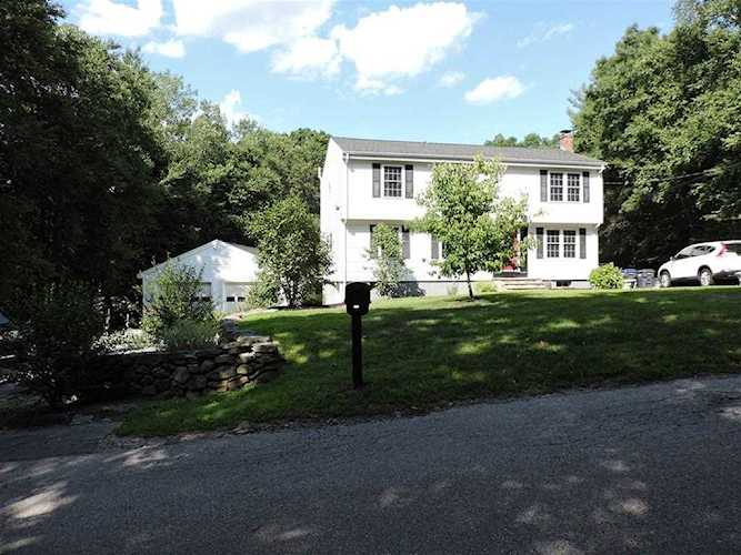 102 SE Main Street Douglas, MA 01516
