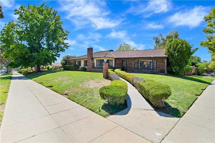 535 Andover Drive Burbank, CA 91504