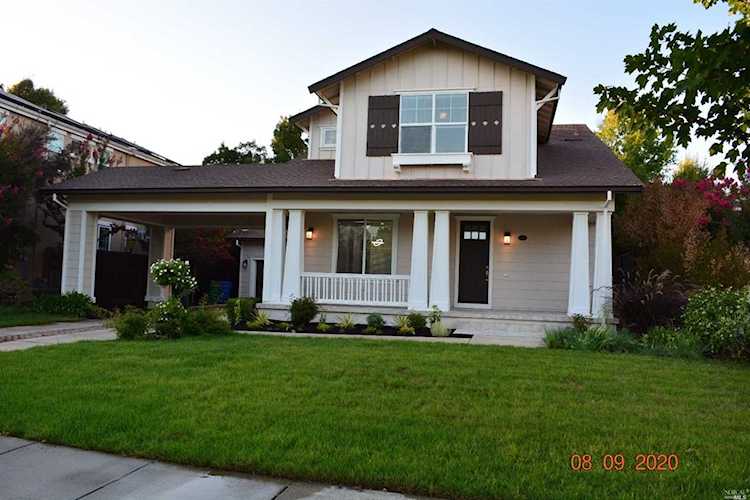384 Brockman Lane Sonoma, CA 95476