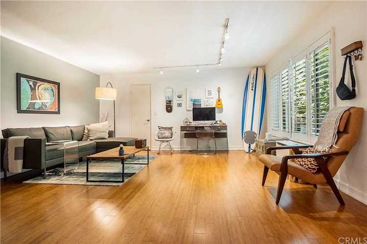 441 Raymond Avenue #3 Santa Monica, CA 90405