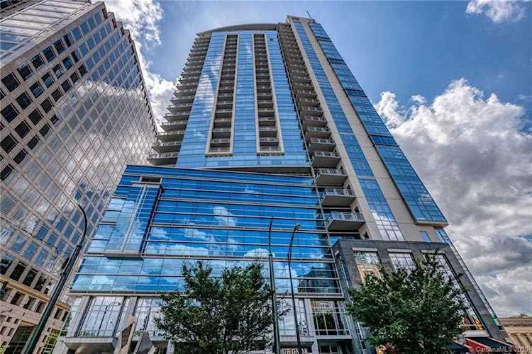 333 W Trade St Charlotte, NC 28202