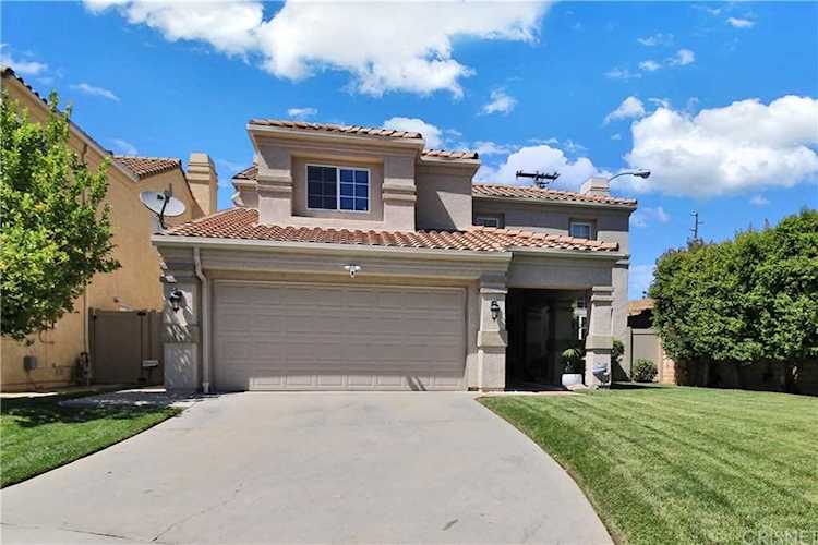 26603 Goldenrod Place Calabasas, CA 91302