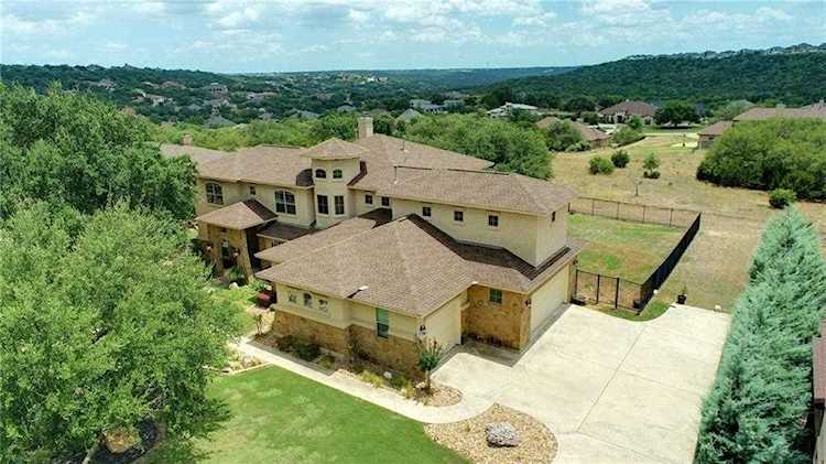 3800 Medicine Hat Leander, TX 78641