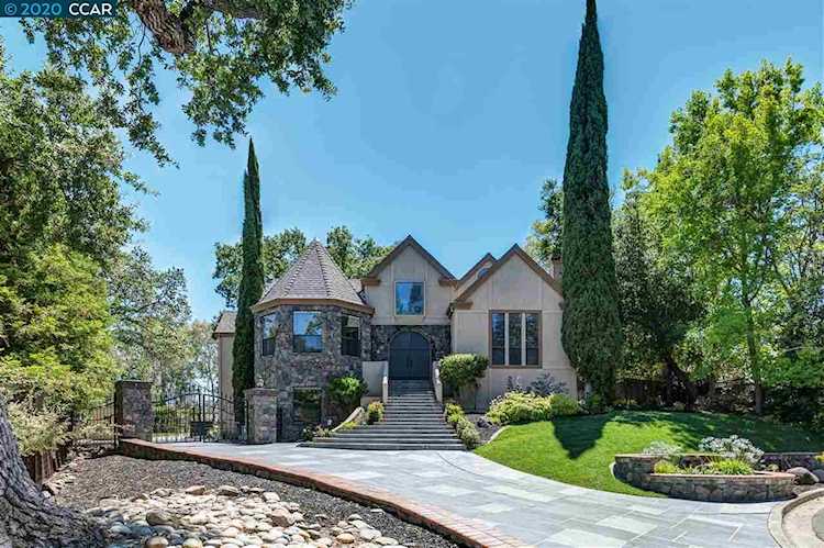 15 Blemer Ct Danville, CA 94526