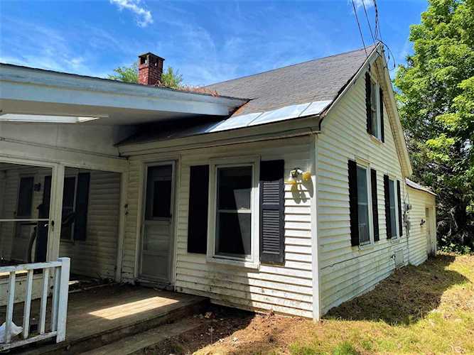 36 Village Rd Wilmot, NH 03287 | MLS 4820092 Photo 1