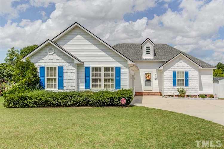 432 Cambridge Drive Angier, NC 27501