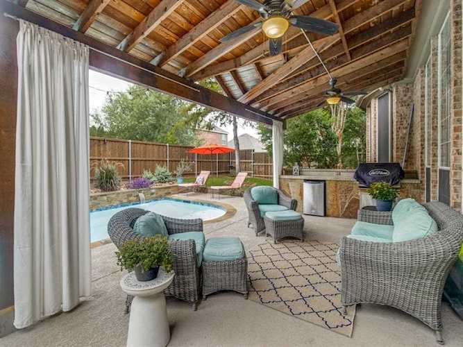 2300 Therrell Way Mckinney, TX 75072