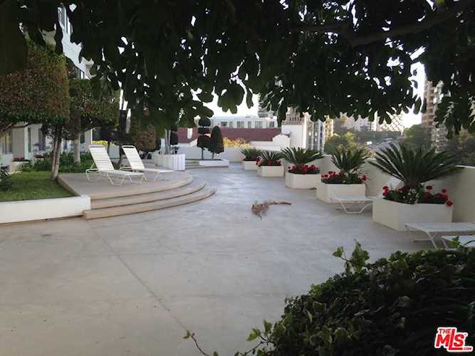 10501 Wilshire #1102 Los Angeles, CA 90024