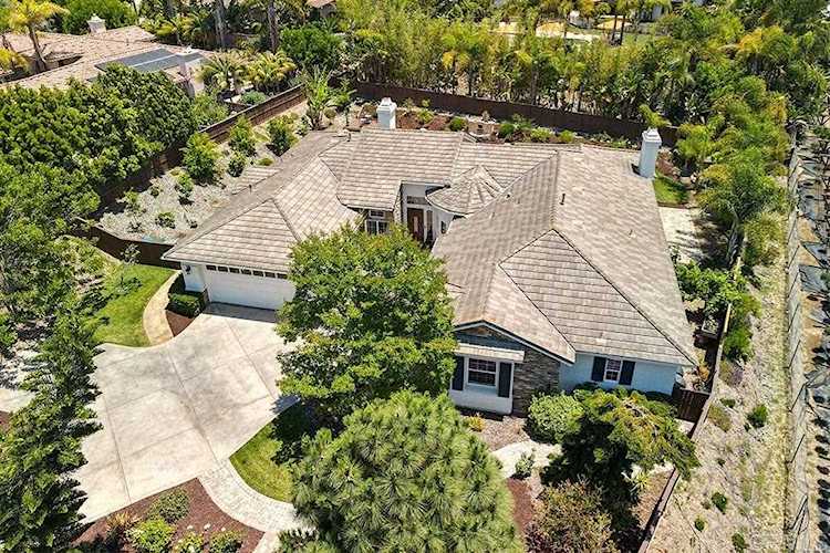 711 Sparta Dr Encinitas, CA 92024