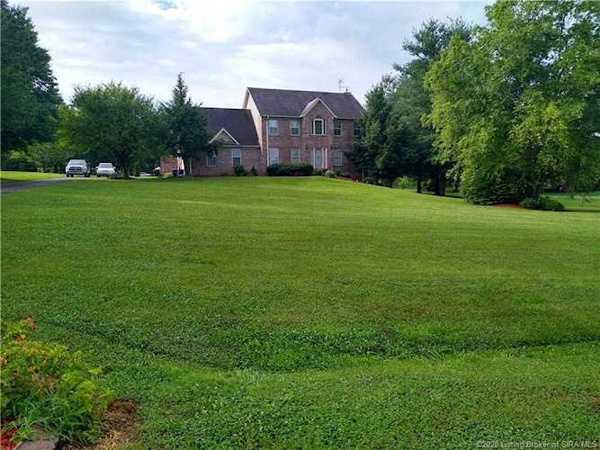 6604 Stonebridge Blvd Charlestown, IN 47111