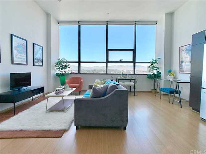 1100 Wilshire Boulevard #1804 Los Angeles, CA 90017