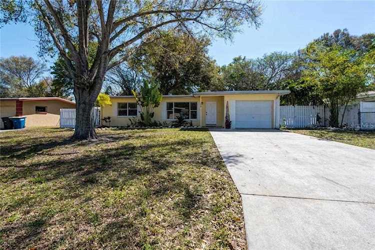 1429 Fairmont St Clearwater, FL 33755