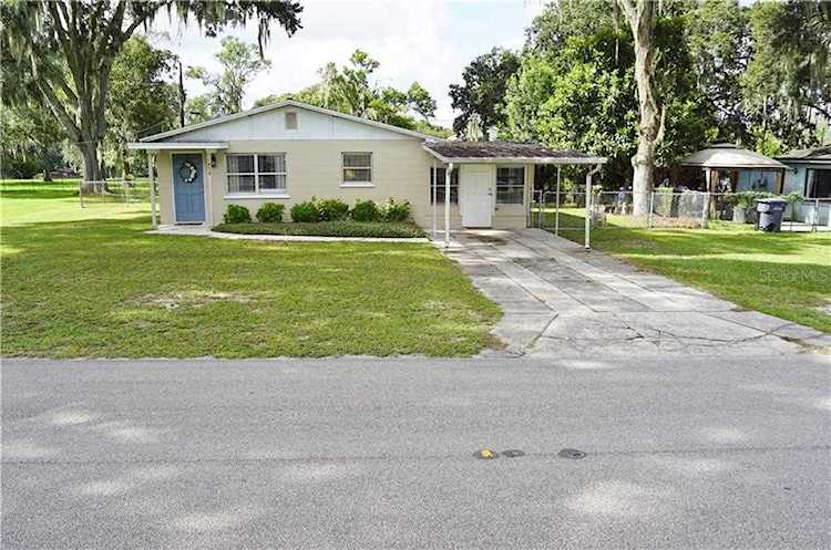 1404 Parker Rd Lakeland, FL 33811