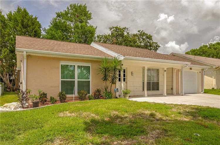 8515 Windy Hill Ln Hudson, FL 34667