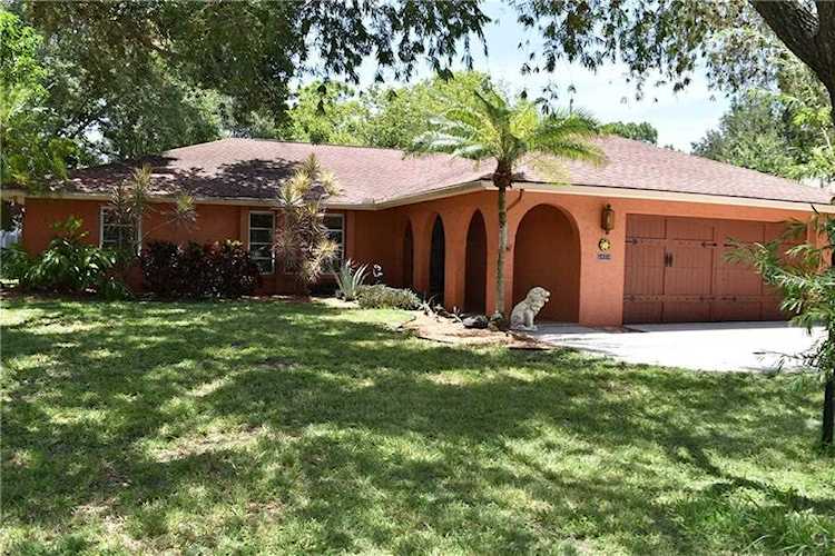 4024 S Lockwood Ridge Rd Sarasota, FL 34231