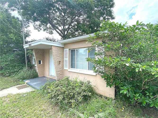 4225 N 9th Ave St Petersburg, FL 33713