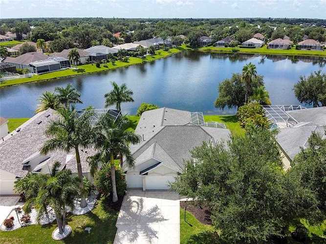 5277 Creekside Trl Sarasota, FL 34243