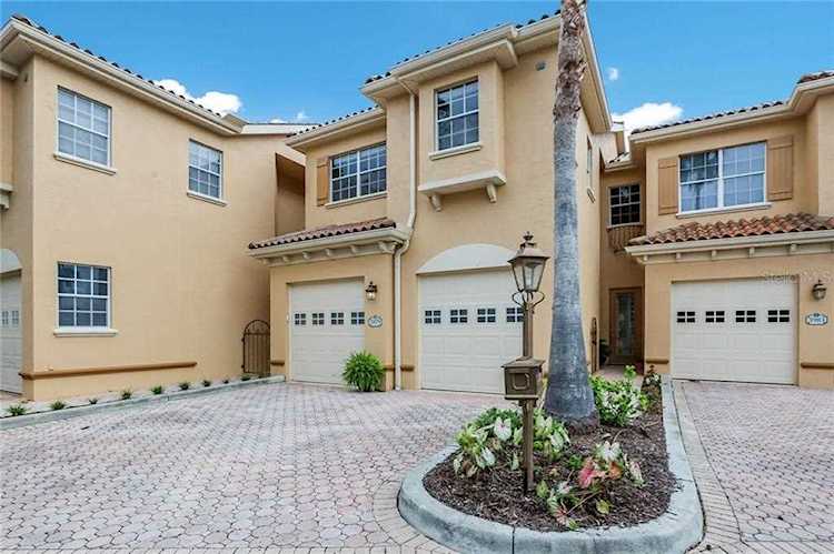 3979 Square East Ln #11 Sarasota, FL 34238