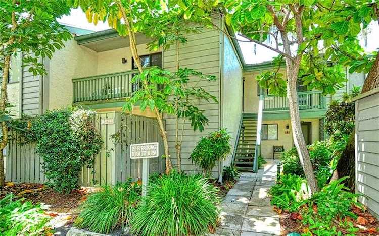 1532 Pelican Point Dr #240 Sarasota, FL 34231