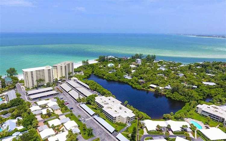 101 Whispering Sands Dr #207 Sarasota, FL 34242
