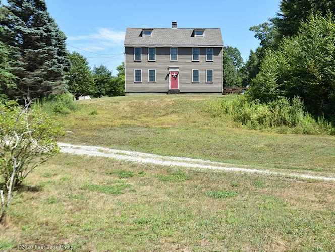 11 Simmons St Rehoboth, MA 02769