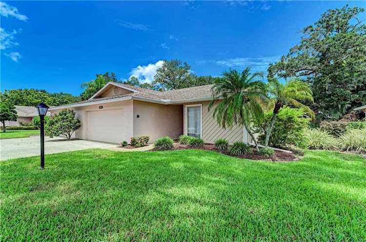 3479 Wilkinson Woods Dr #47 Sarasota, FL 34231