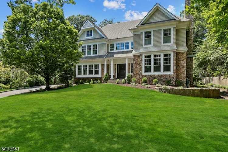 111 Whittredge Rd Summit, NJ 07901