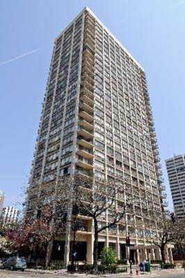 88 W Schiller St #809 Chicago, IL 60610