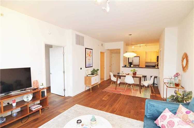 54 Rainey St #703 Austin, TX 78701
