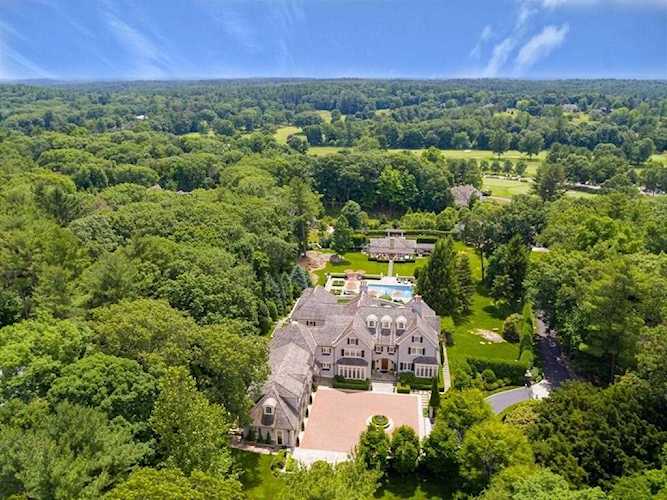 50 Winsor Way Weston, MA 02493