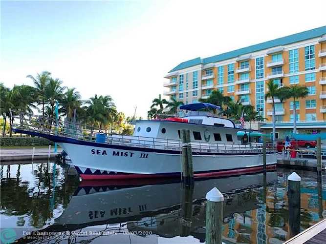 625 Casa Loma Blvd #306 Boynton Beach, FL 33435