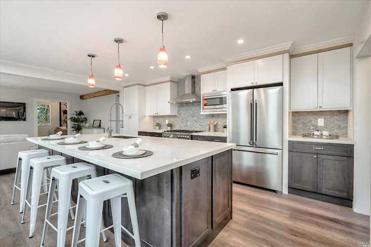 700 Jonive Road Sebastopol, CA 95472