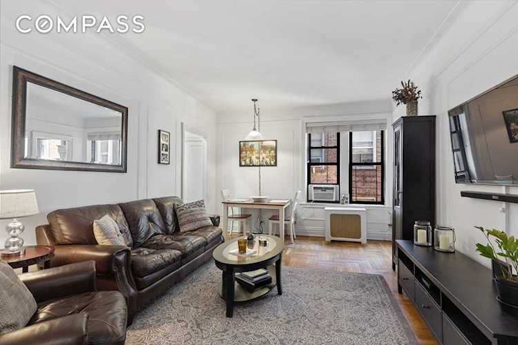 270 Seaman Ave #E-7 New York, NY 10034