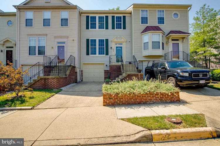 10619 Winfield Loop Manassas, VA 20109