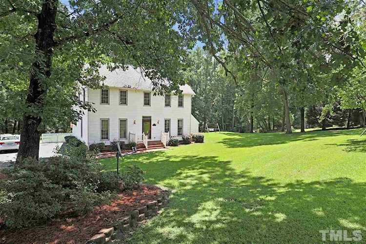 185 Robin Loop Dunn, NC 28334
