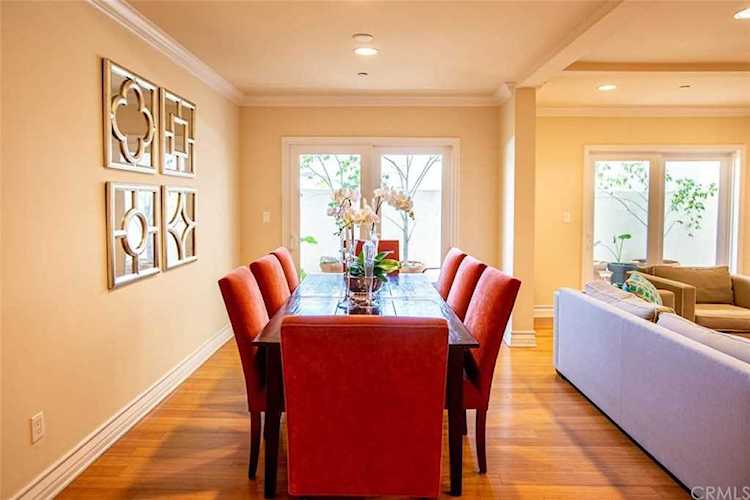 118 S Clark Drive #105 West Hollywood, CA 90048