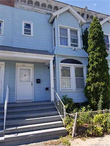 1029 Pembroke Street Bridgeport, CT 06608