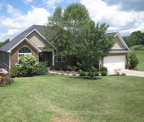 185 Westwoods Drive Georgetown, KY 40324