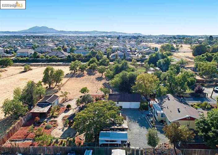 181 Gregory Ln Brentwood, CA 94513